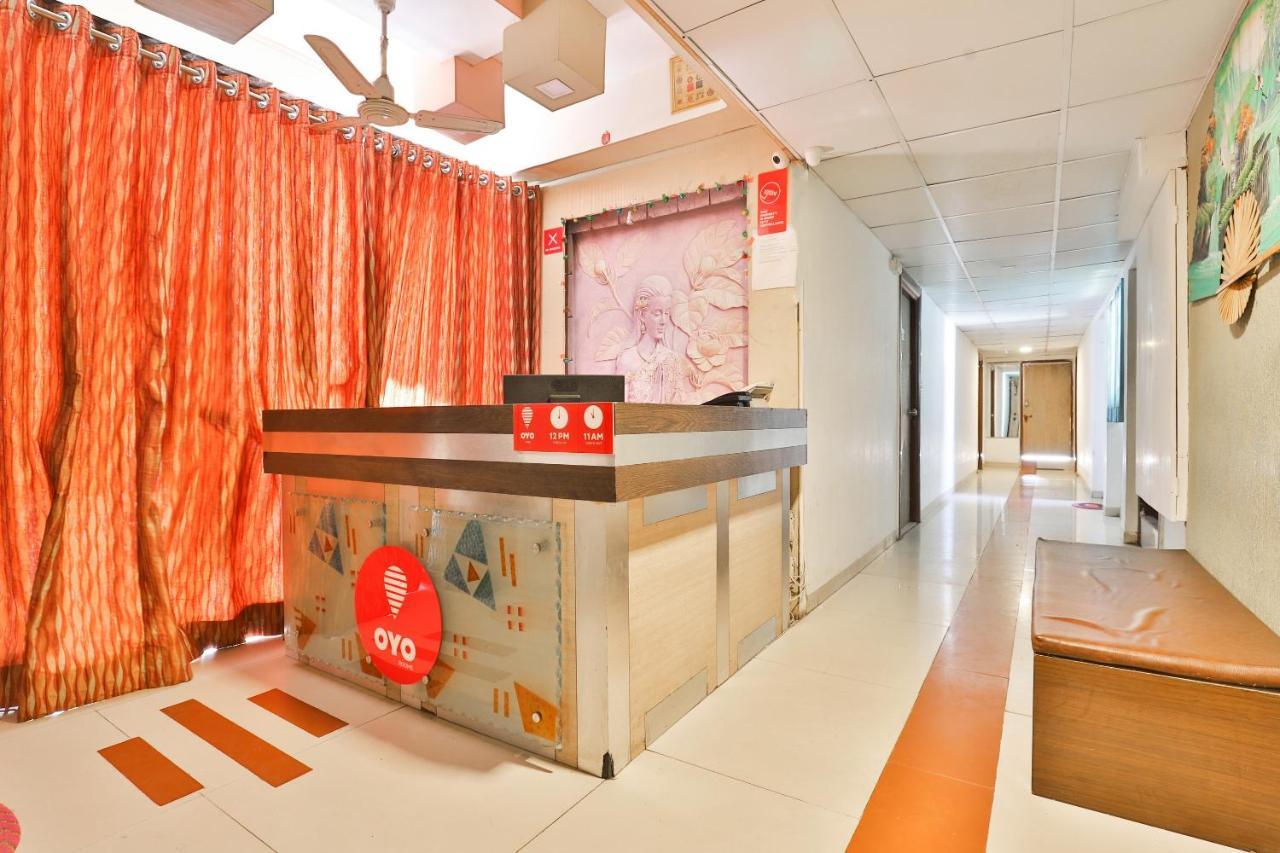 Oyo 8758 Hotel Swagatam Ahmedabad Exterior photo